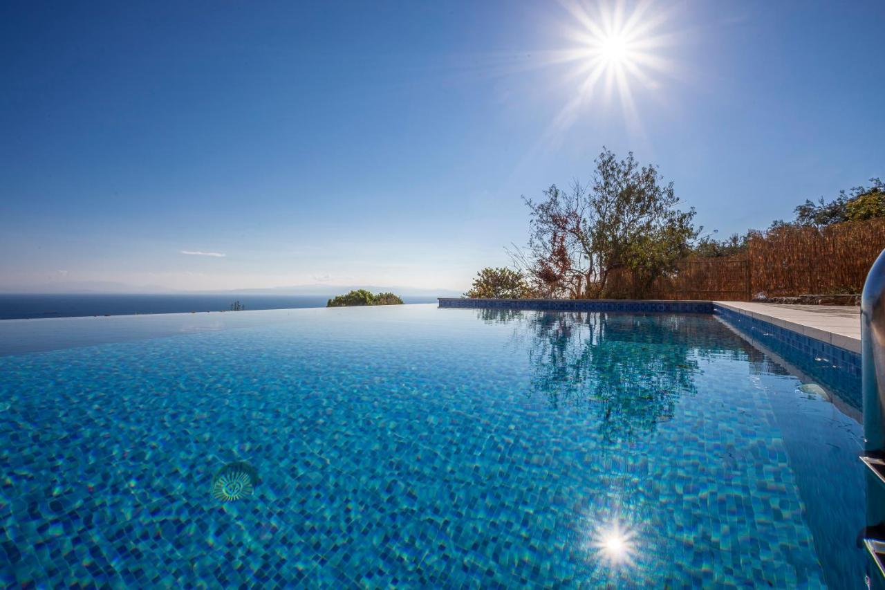 Olea Skopelos Villas With Swimming Pools & Sea View Panormos  Exterior foto